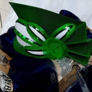 Women's Dress Hat w/ decorated hat box